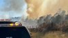 Sigue cerrado un tramo de la I-70 por incendio forestal en Red Canyon; ordenan evacuaciones